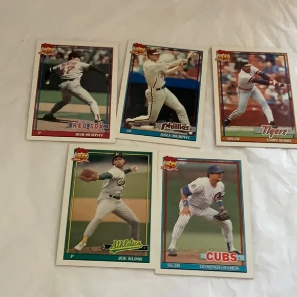 Bundle of Baseball Cards Lot 72** - Picture 4 of 6